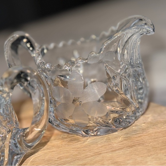 60’s Etched Pressed Glass Cream and Sugar Set - Picture 3 of 9